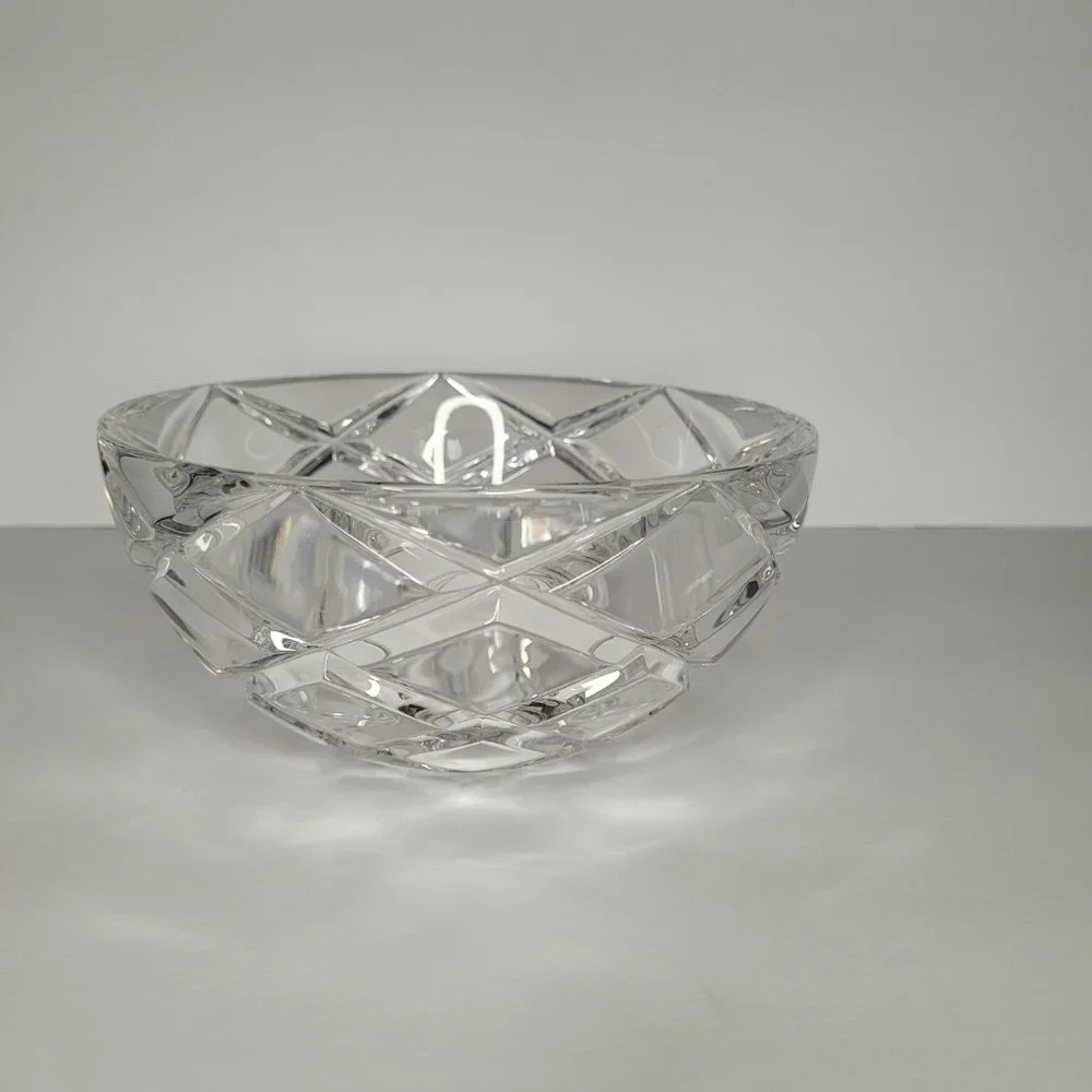 Tiffany & Co Josef Riedel Crystal Bowl Diamond Pattern Large Wedding Gift Classy